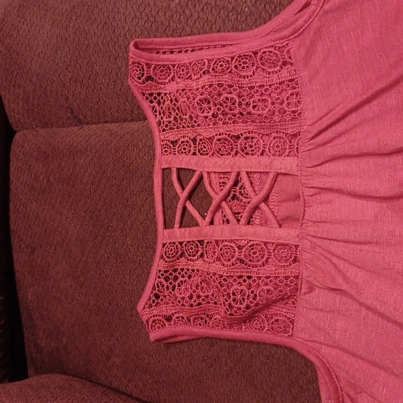 Top - Picture 3 of 3